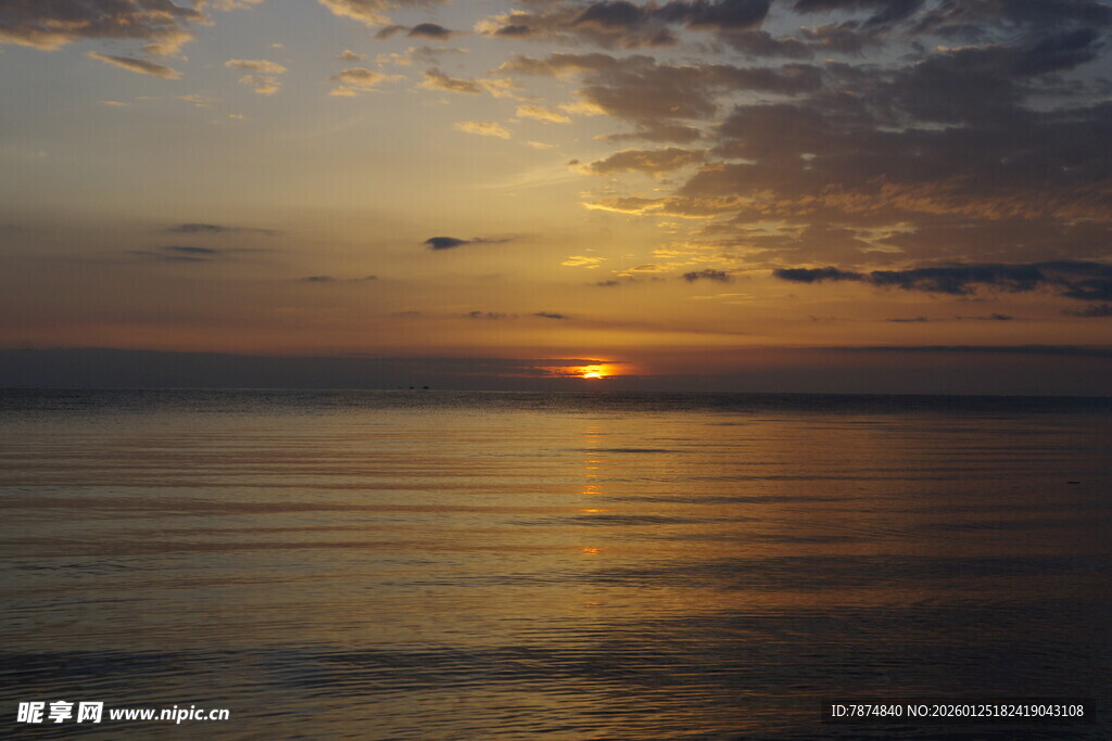 海上日落美景