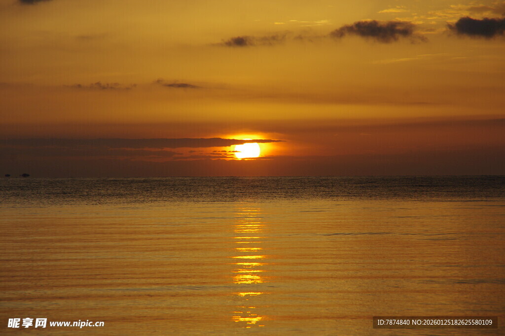 海上落日美景
