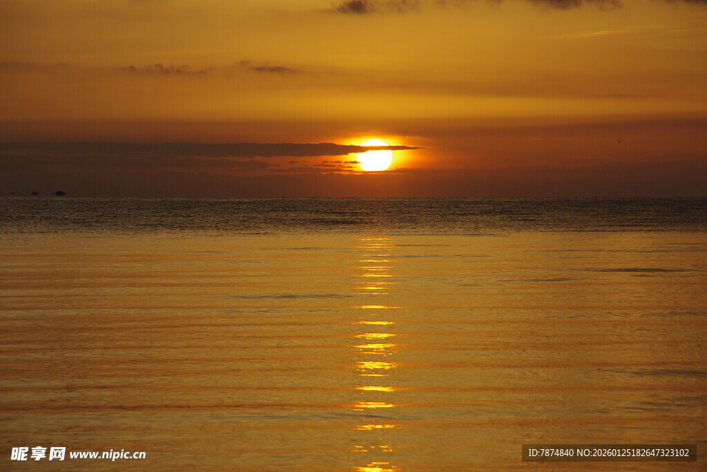 海上落日美景