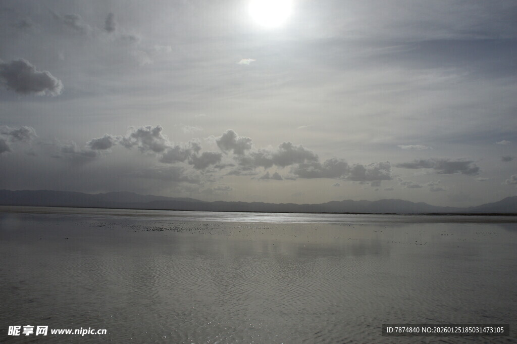 海上日出 云遮日光景致美