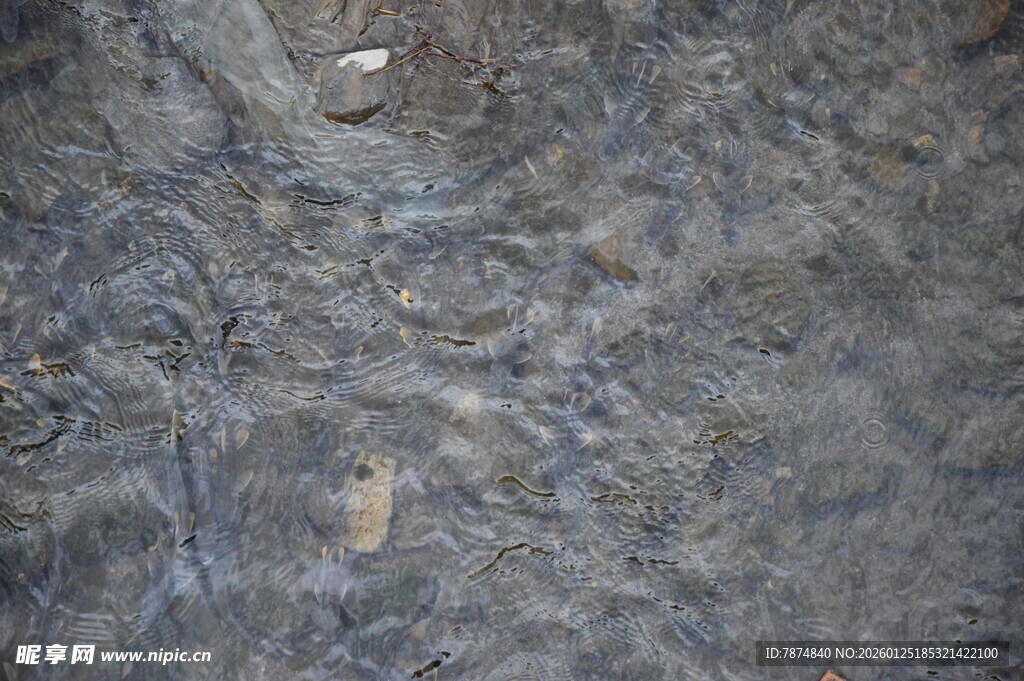 粗糙纹理的灰色岩石表面