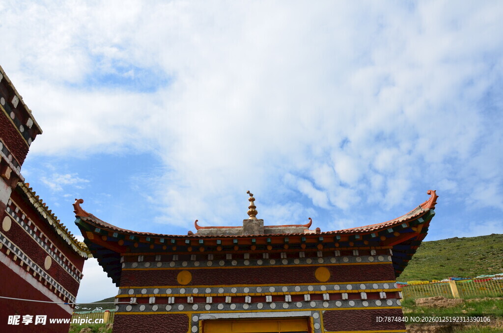 藏式古建筑屋顶风光