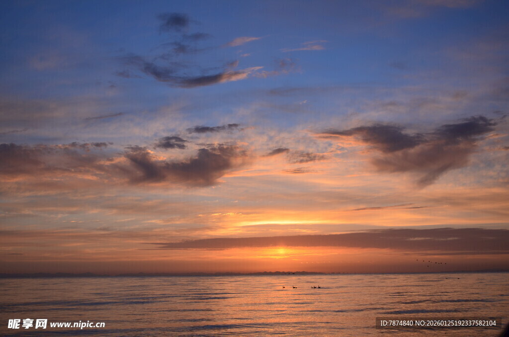 海边绝美日落天空景象