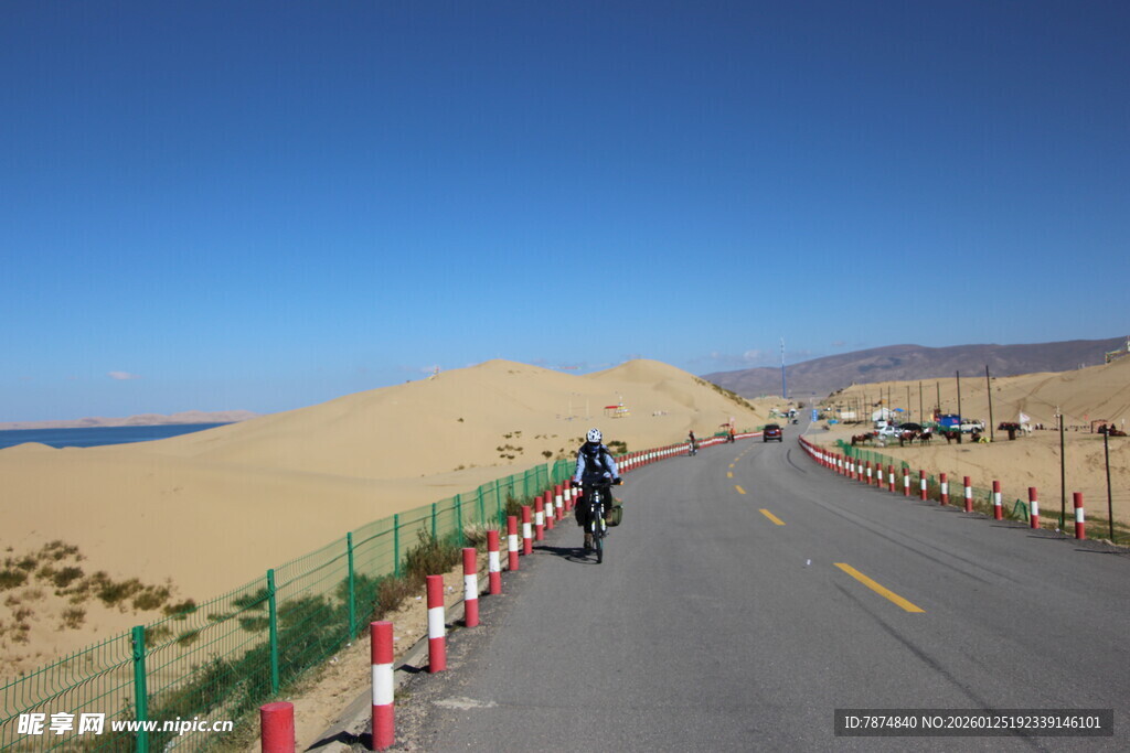沙漠公路骑行风景