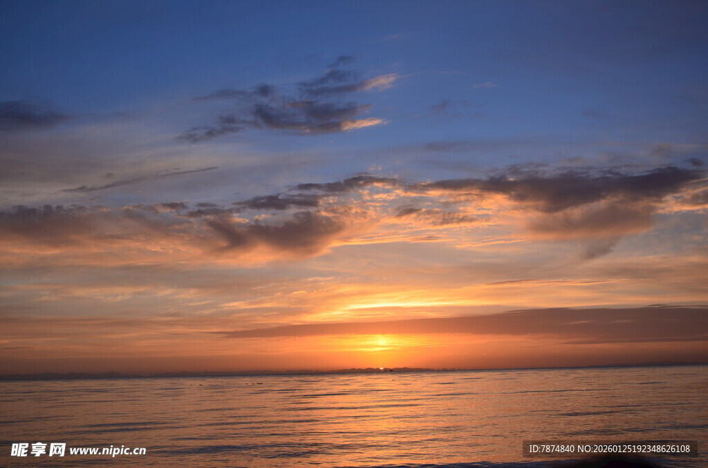 海上壮丽日落美景
