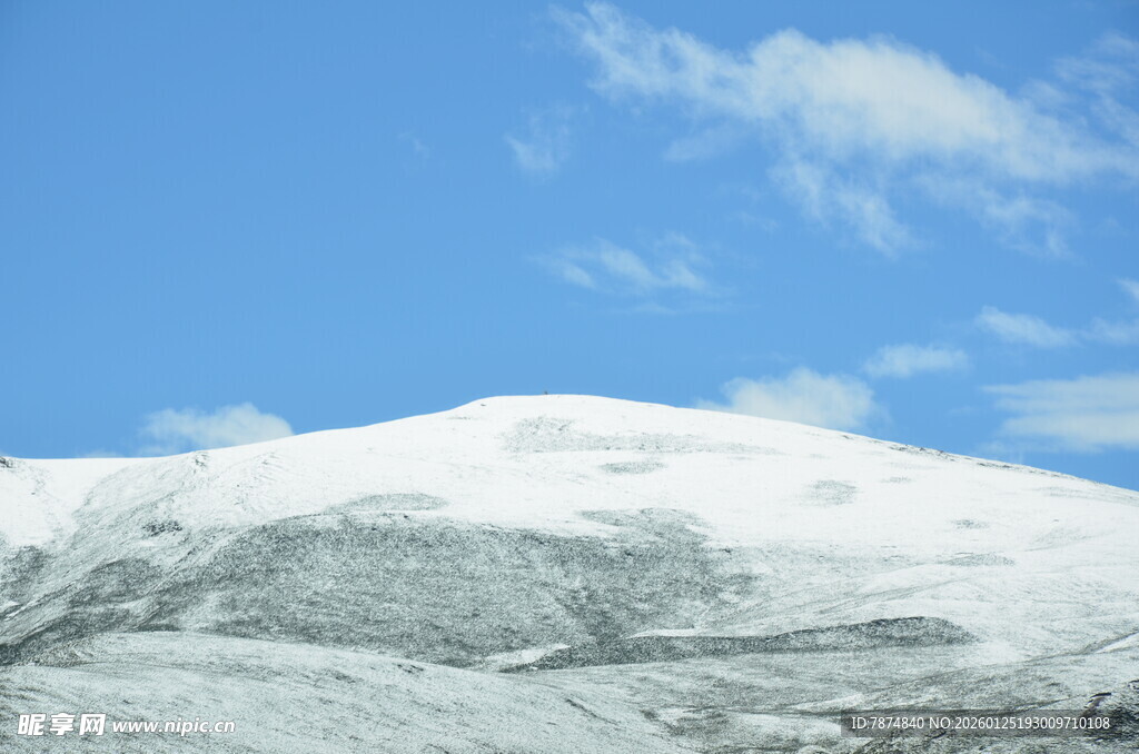 雪山壮丽风光