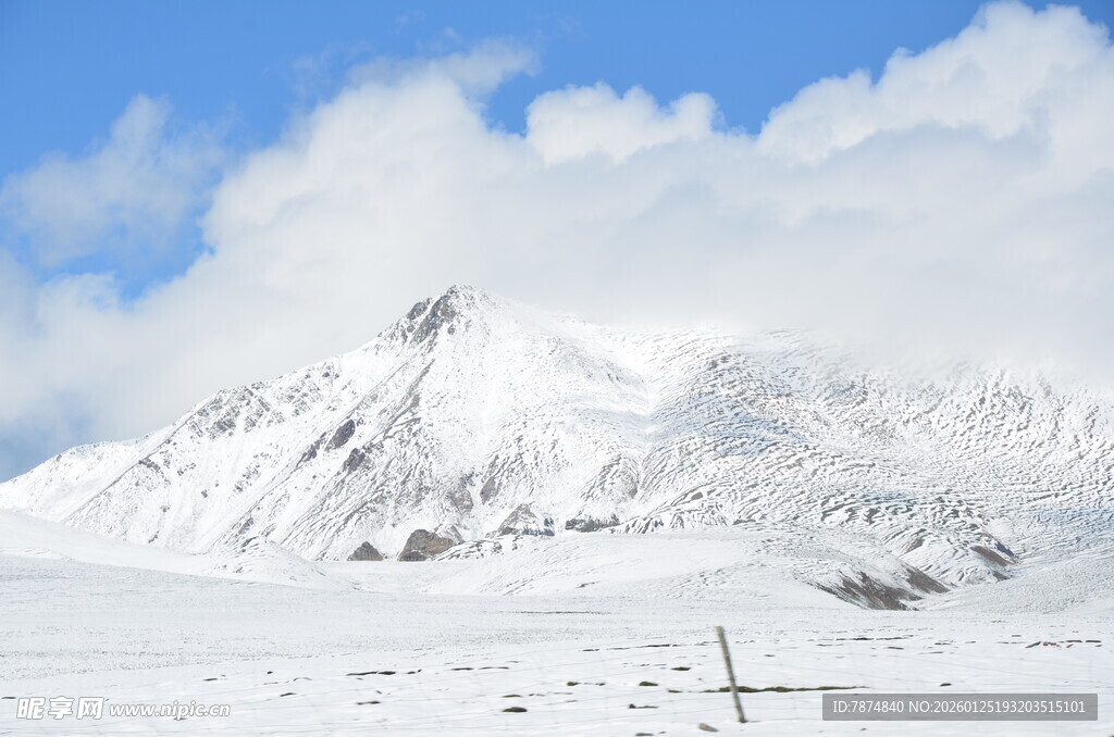 雪山风光图景