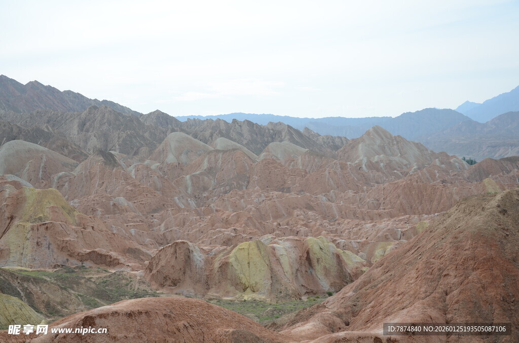 壮丽丹霞地貌景观