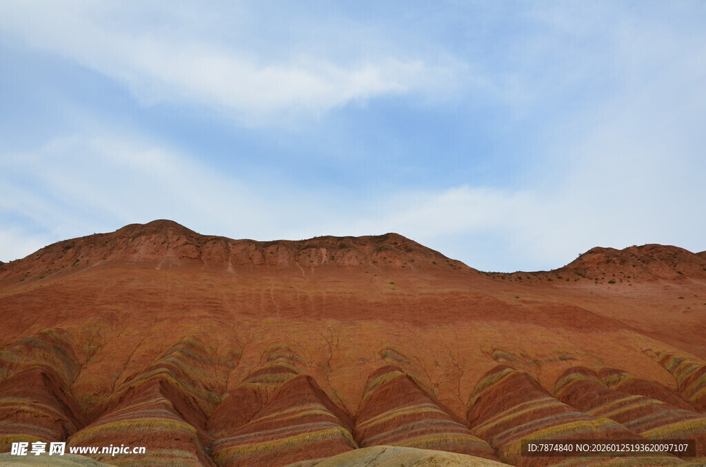 七彩斑斓的壮丽丹霞地貌
