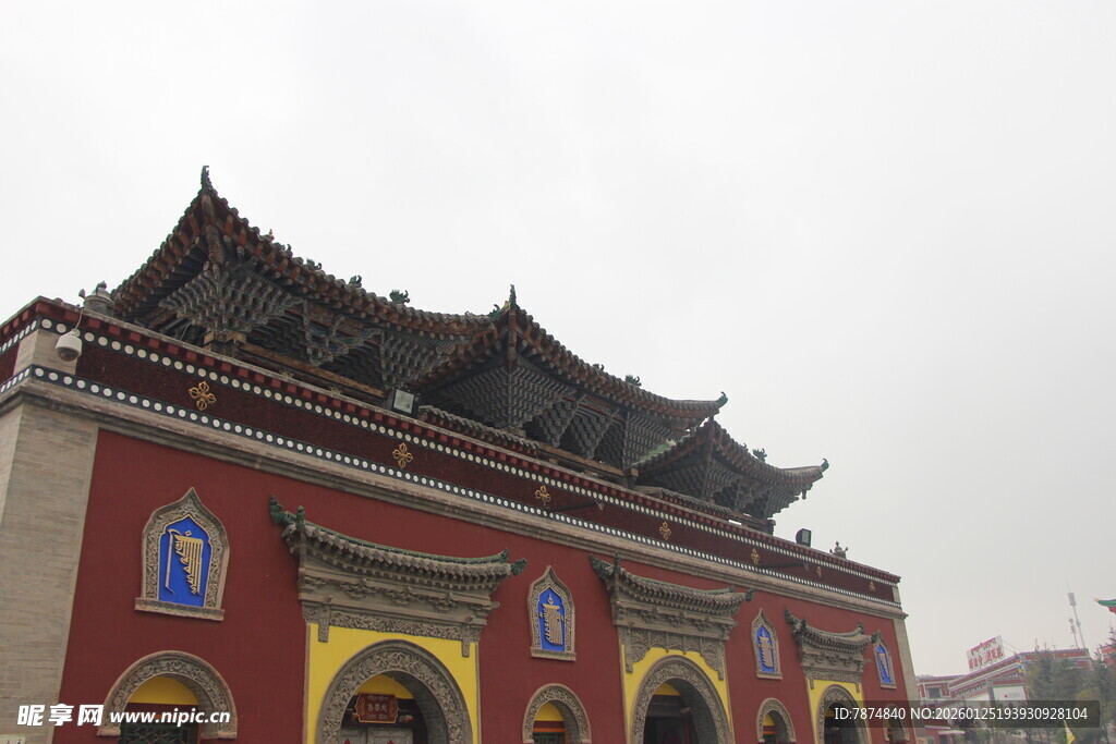 中式古建筑大门景观