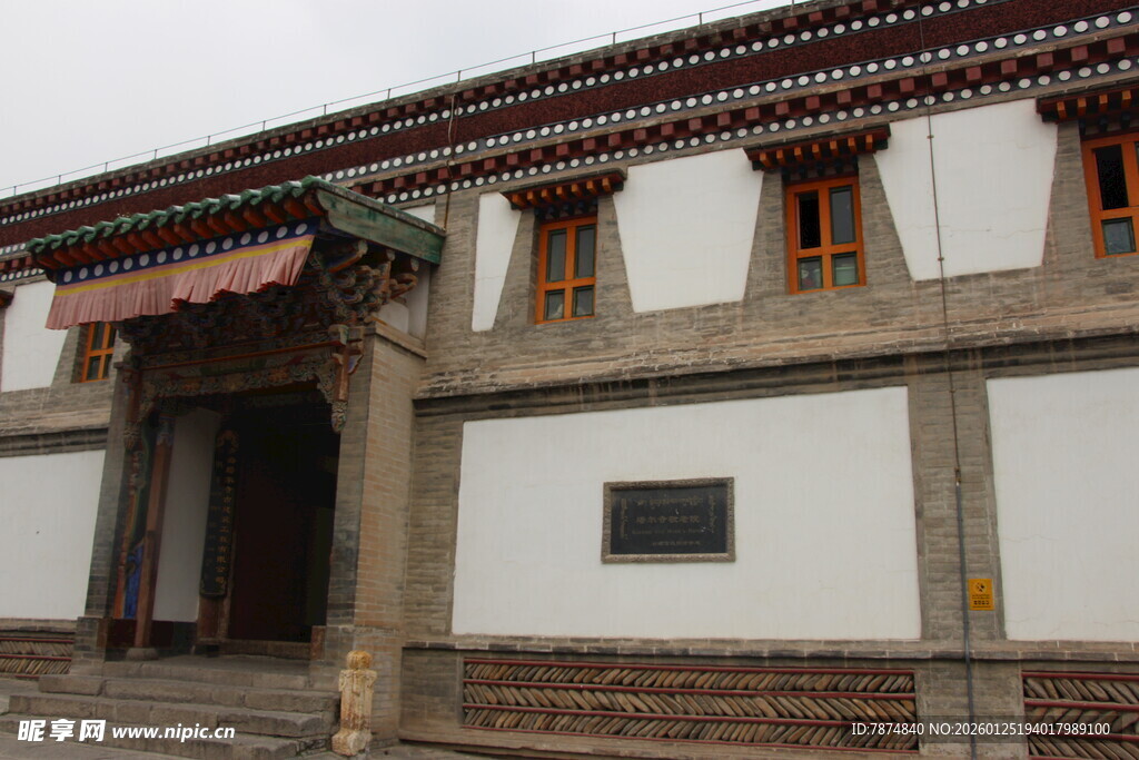 传统藏式建筑外观特写