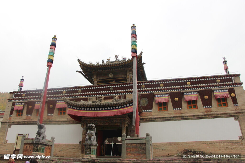 传统中式庙宇建筑景观