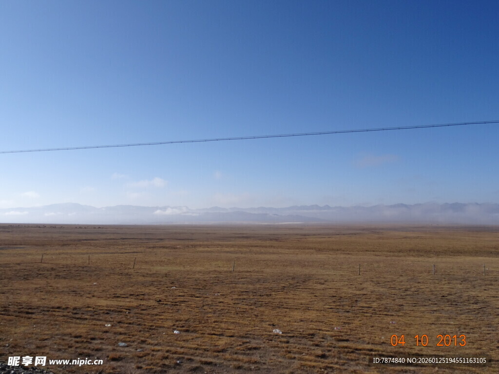 广袤荒原 蓝天无垠