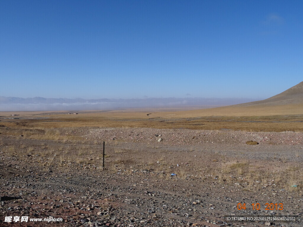广袤荒凉的旷野景观