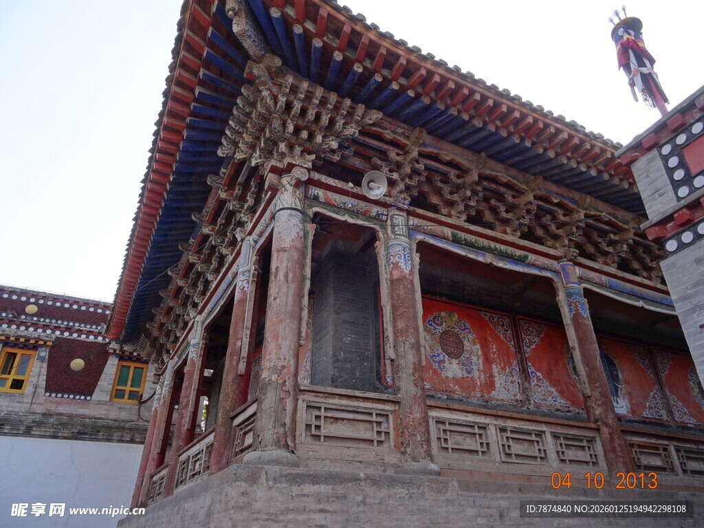 传统中式古建筑精美一角