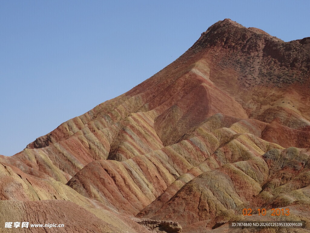 七彩山峦 大自然的绚丽杰作