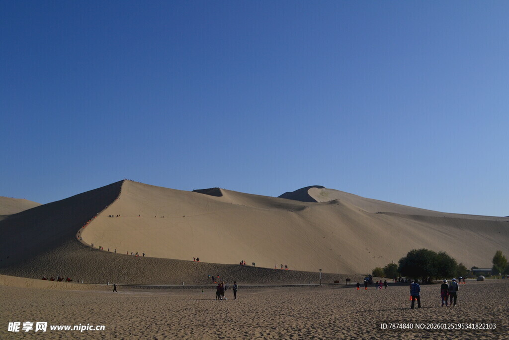 沙漠风光 沙丘连绵