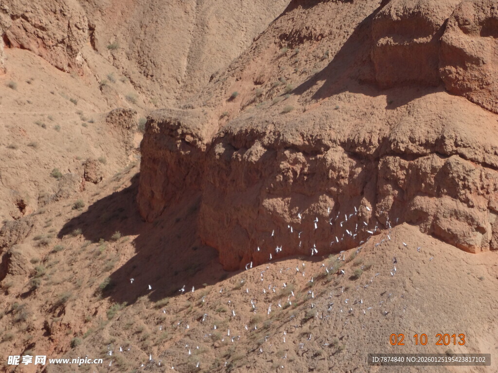壮丽沙漠岩石景观