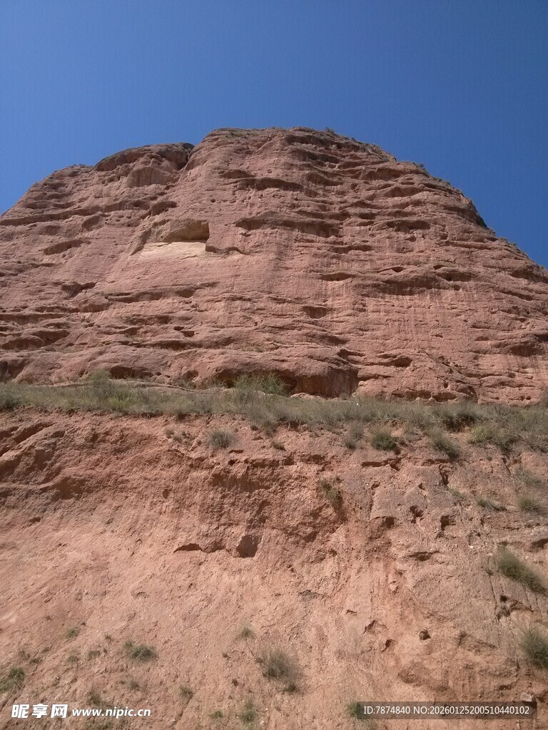 红色砂岩山丘景观