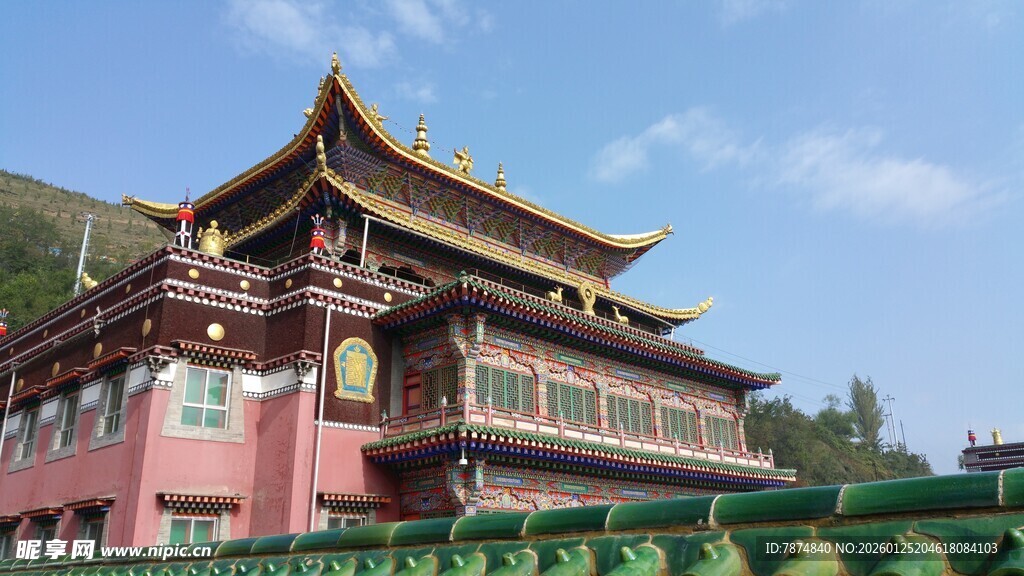 藏式风格古建筑