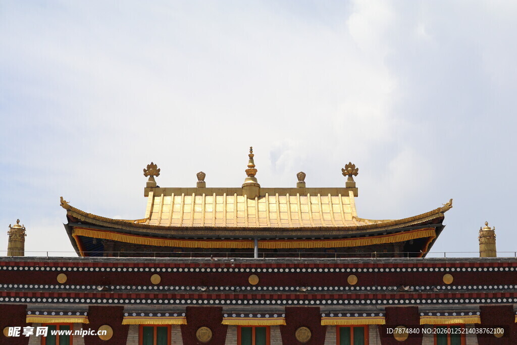 中式古建筑屋顶的壮丽景观