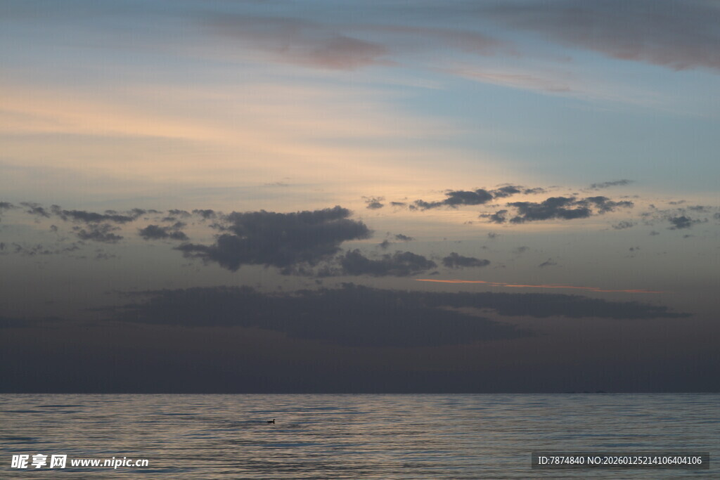 海上黄昏美景