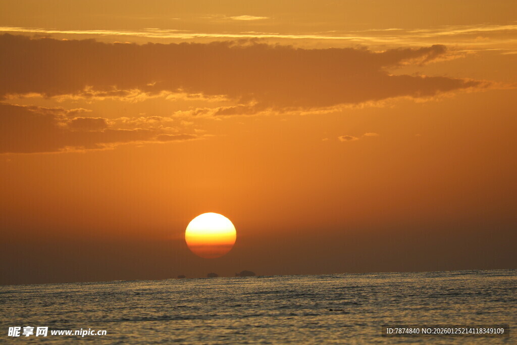 海上落日美景