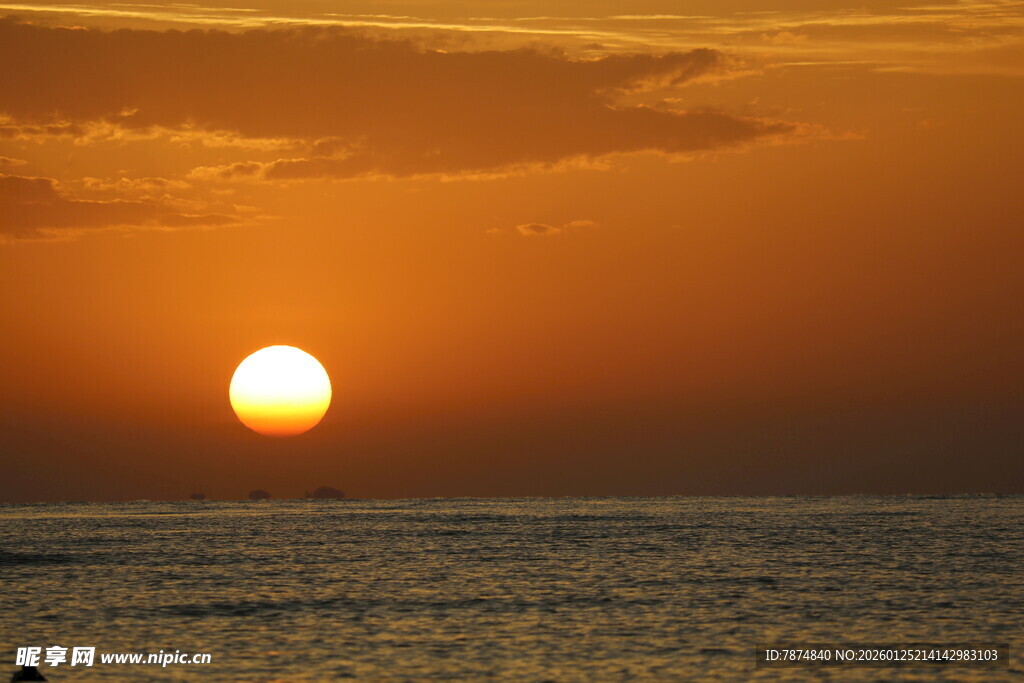 海上落日美景