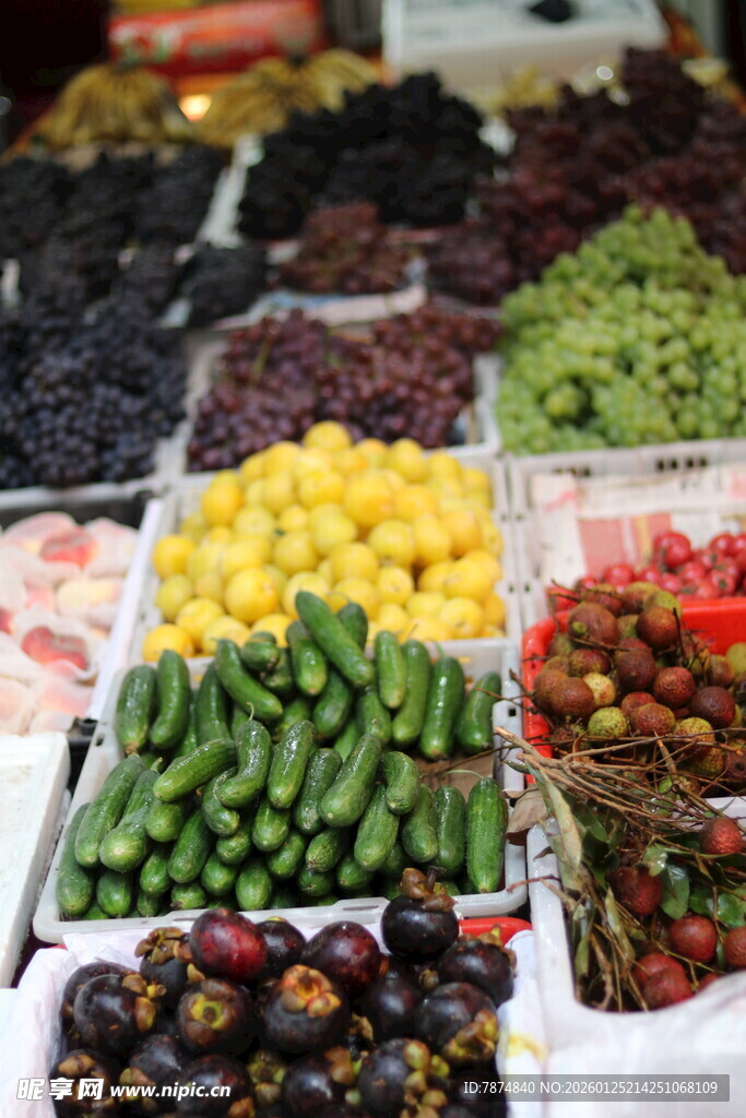 多彩新鲜果蔬陈列展示