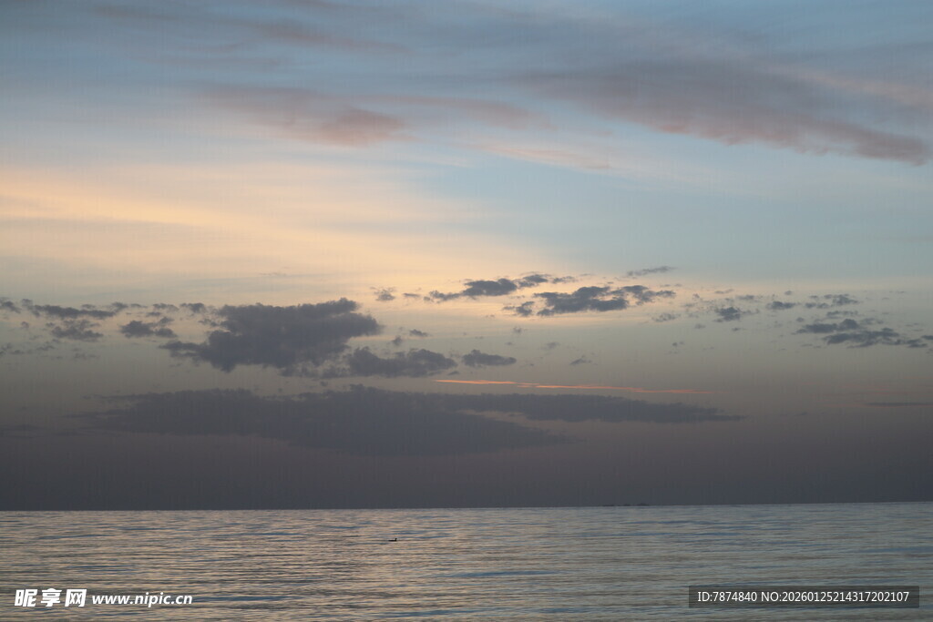 海边日落天空美景