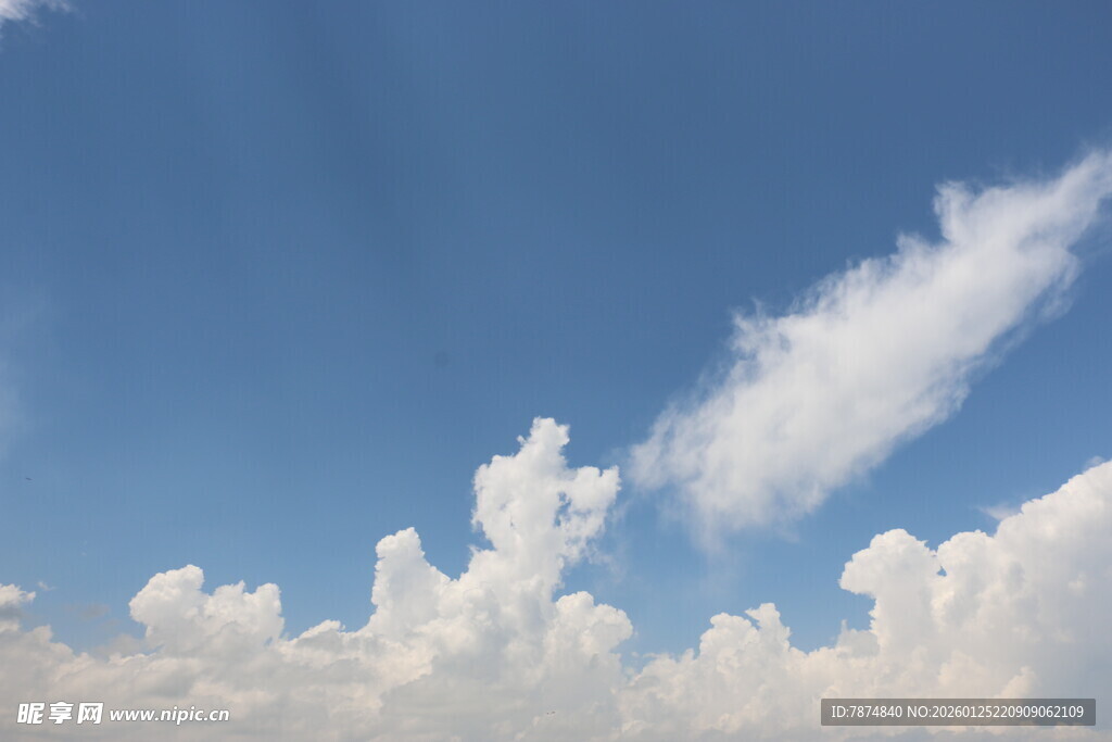 蓝天白云美景