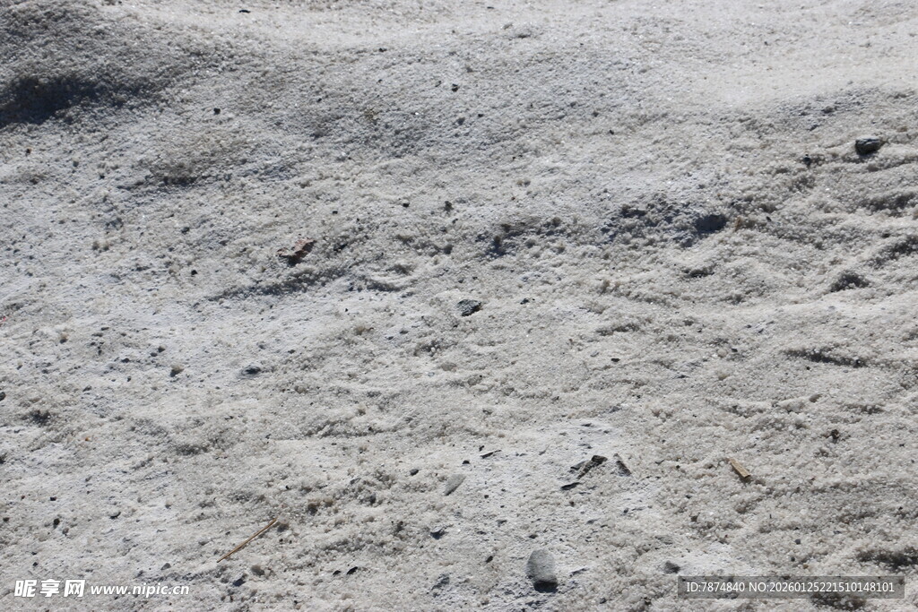 月球表面的坑洼地貌