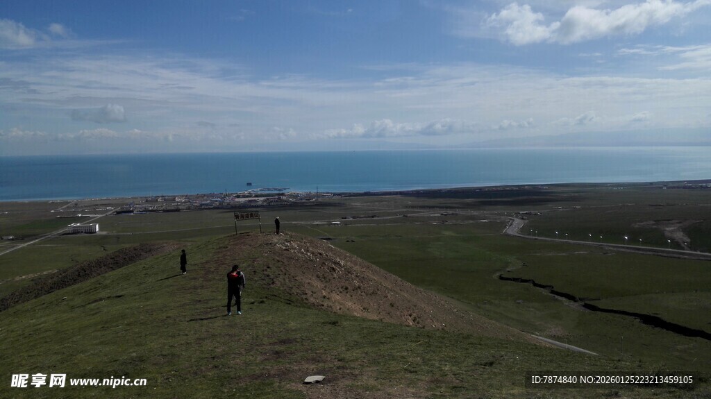 草原上的远行者