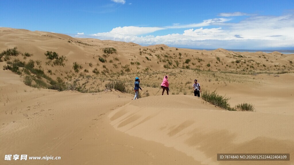 沙漠徒步者的探索之旅