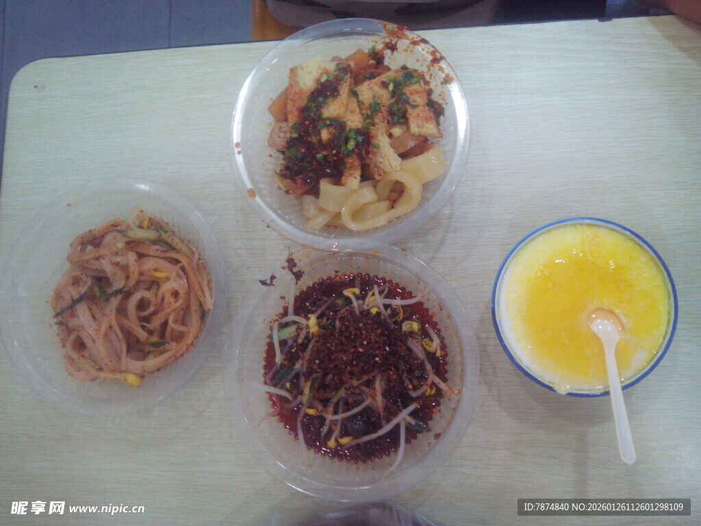 多样美食小吃组合