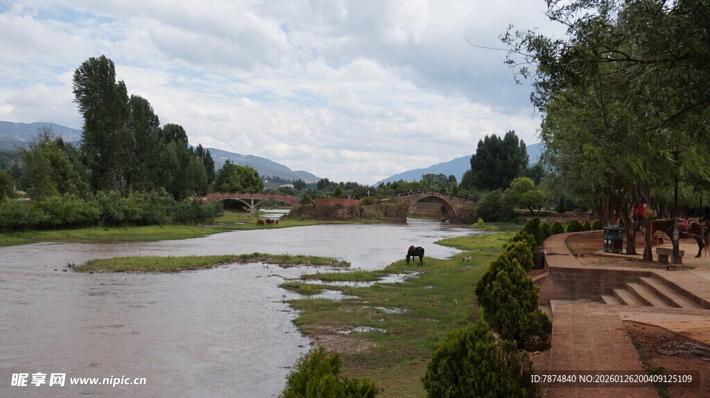河畔风光 自然宁静景致