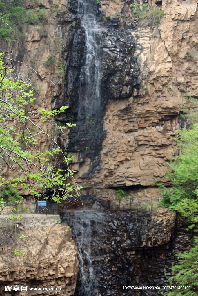 石林峡山间瀑布景观