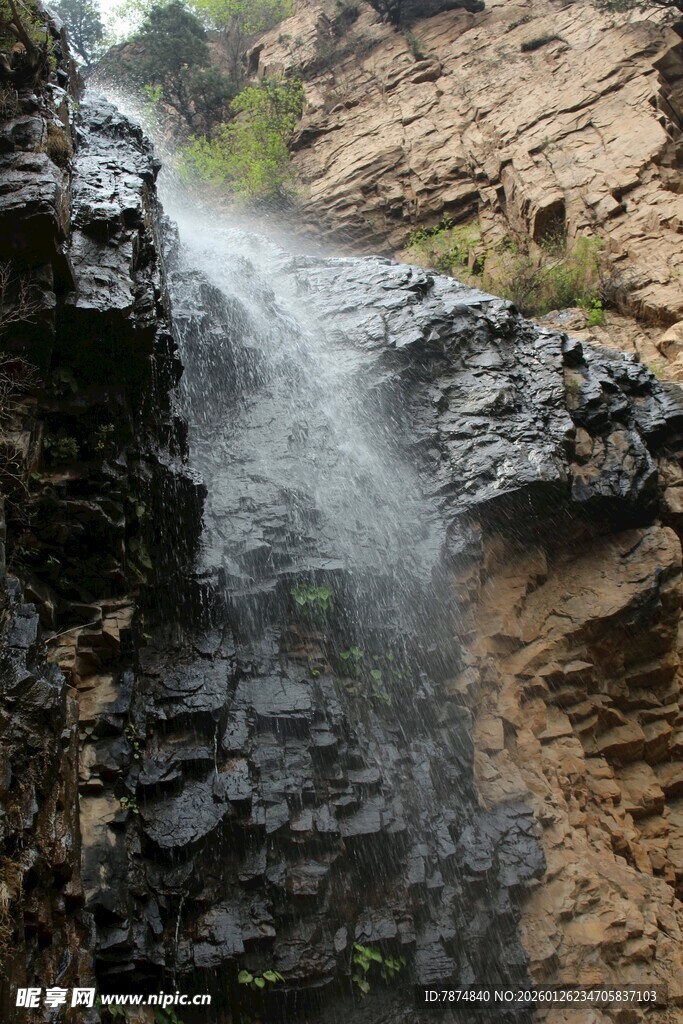 石林峡山间小瀑布 自然之美景