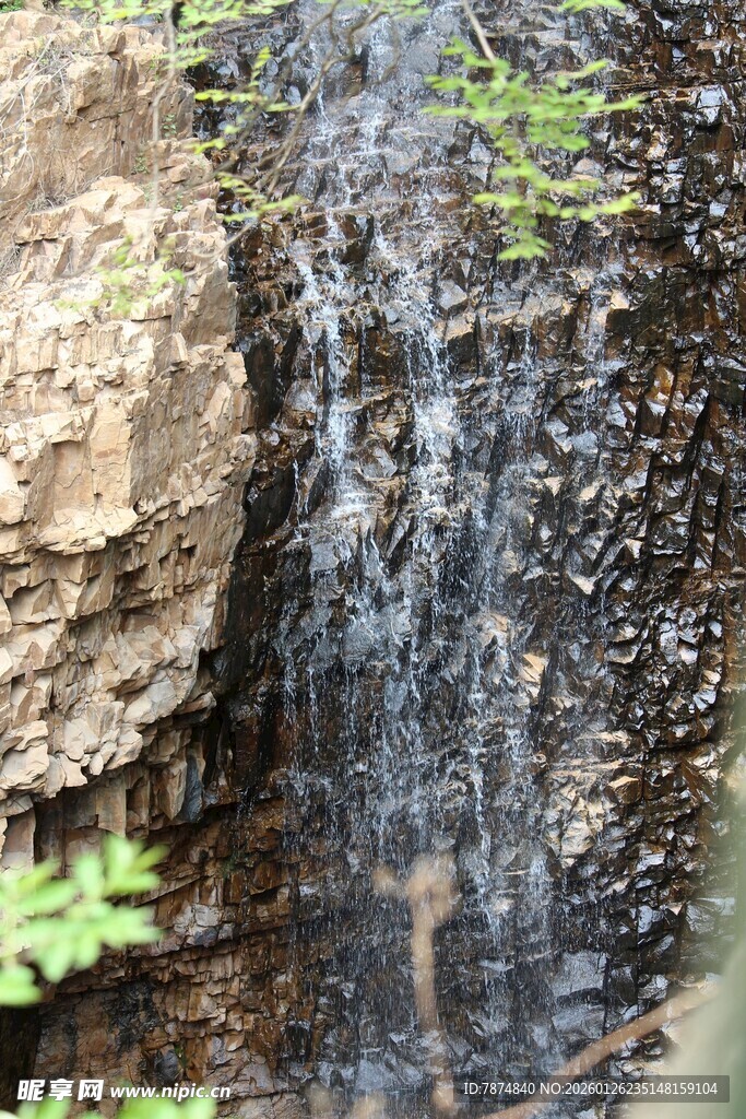 石林峡山间小瀑布 灵动自然景