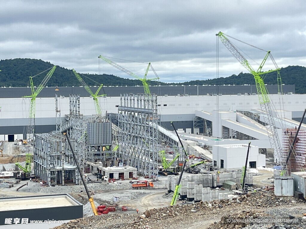 大型体育场施工现场