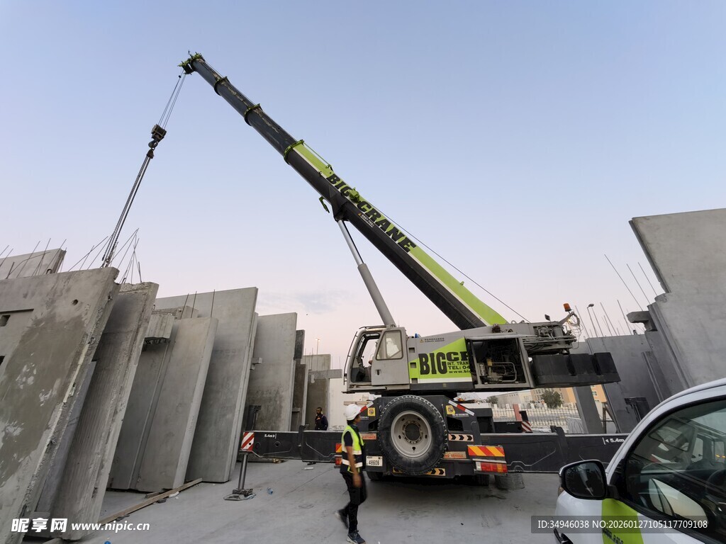 起重机施工现场作业