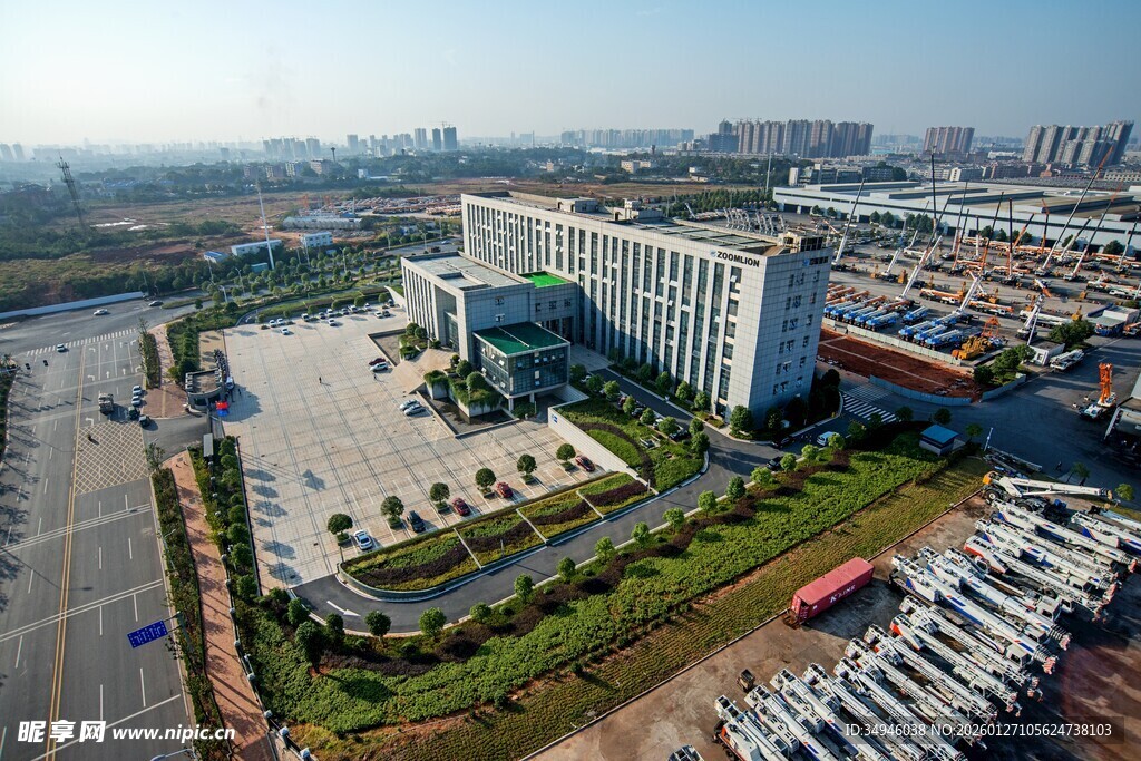 城市建筑群俯瞰景观