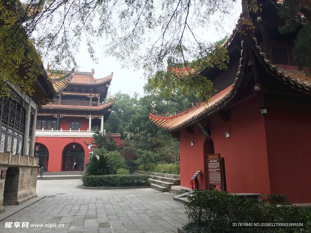 古色古香的中式庭院建筑