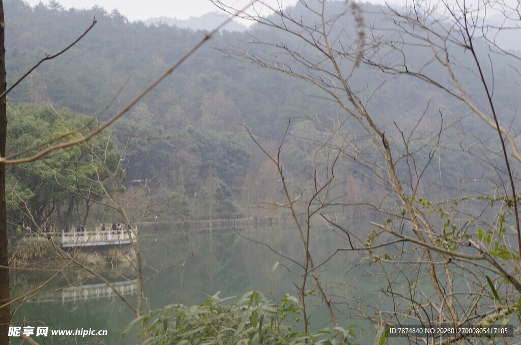 衡山山林湖畔景致