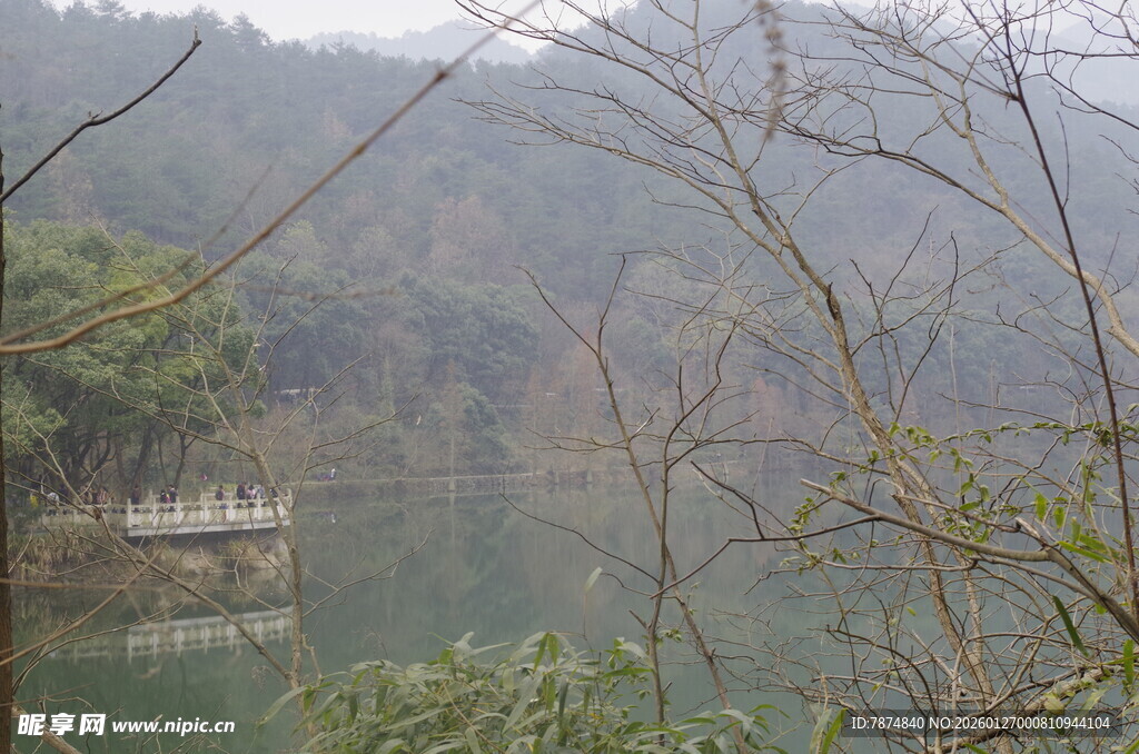 衡山山林湖畔风景
