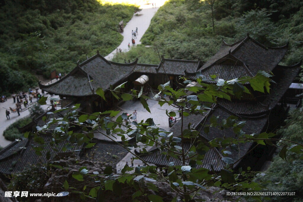 山间古村落 静谧水乡景致