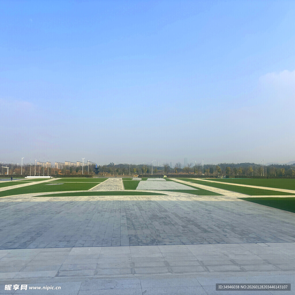 开阔广场景观