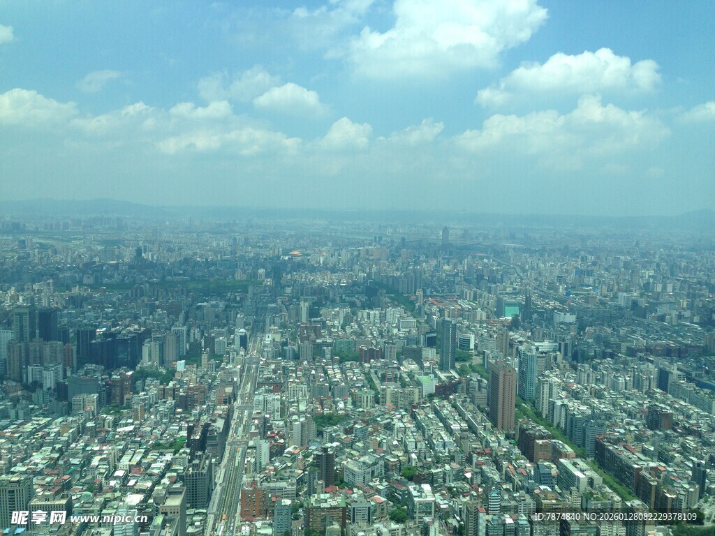俯瞰繁华都市景观