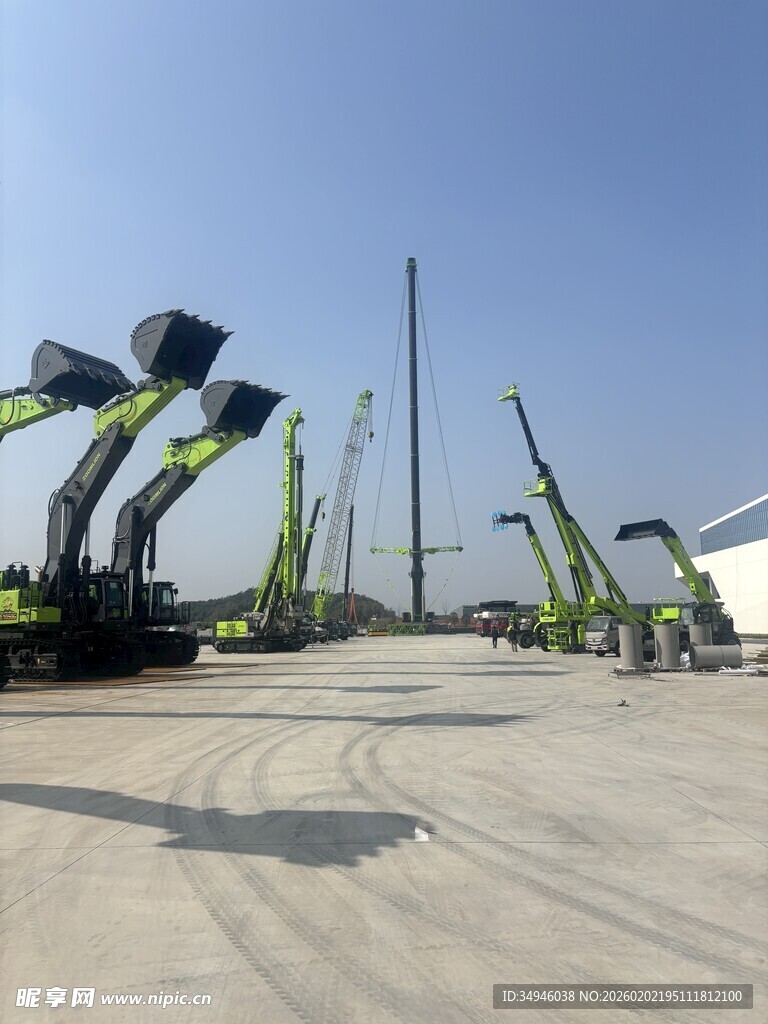 户外大型机械装置艺术景观