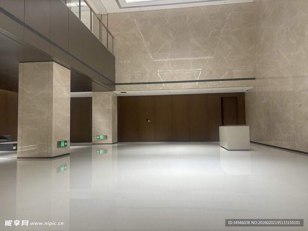 现代简约空旷室内空间